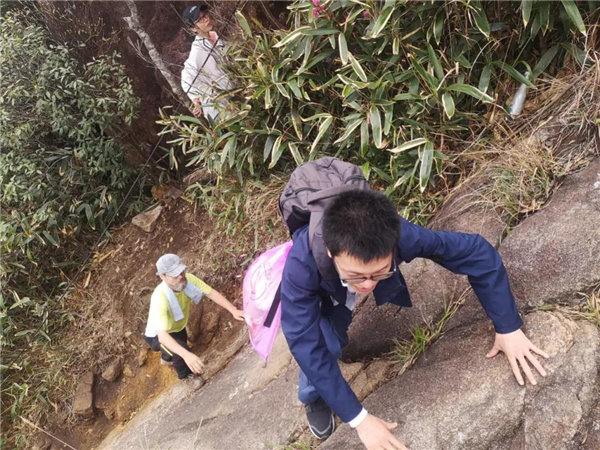 博行天下俱樂部走進從化十登的第二峰-雞枕山 -10