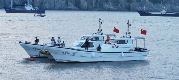 玻璃鋼漁船 -2